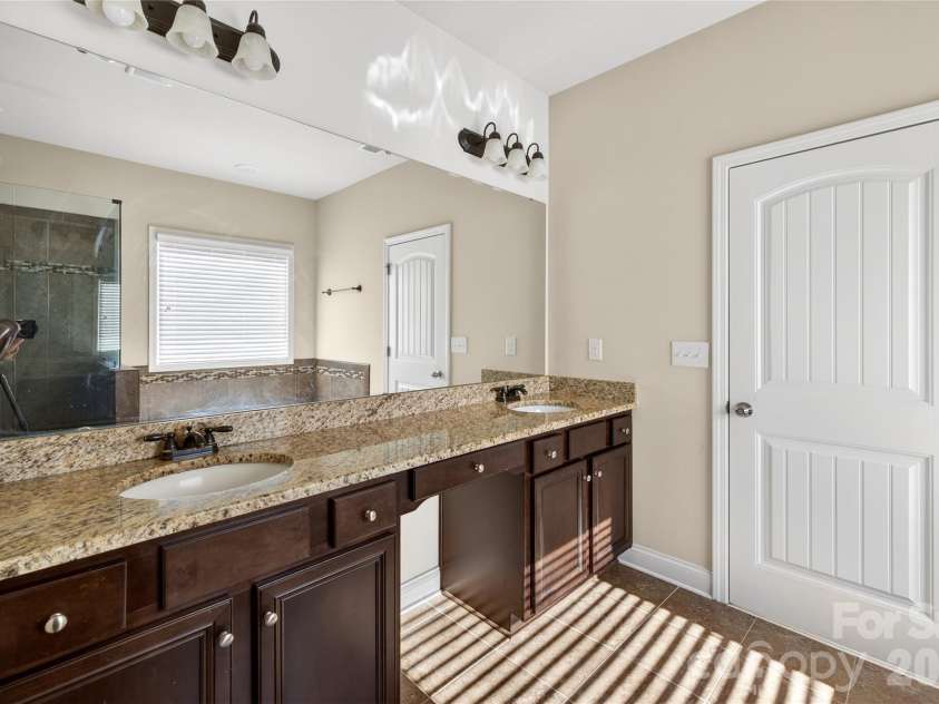 5103 Brynmar Drive, Waxhaw, NC 28173.  MLS# CAR4342227, YatesRealty ID 3629. 