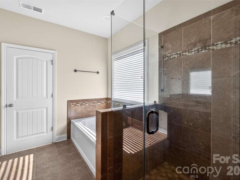 5103 Brynmar Drive, Waxhaw, NC 28173.  MLS# CAR4342227, YatesRealty ID 3629. 