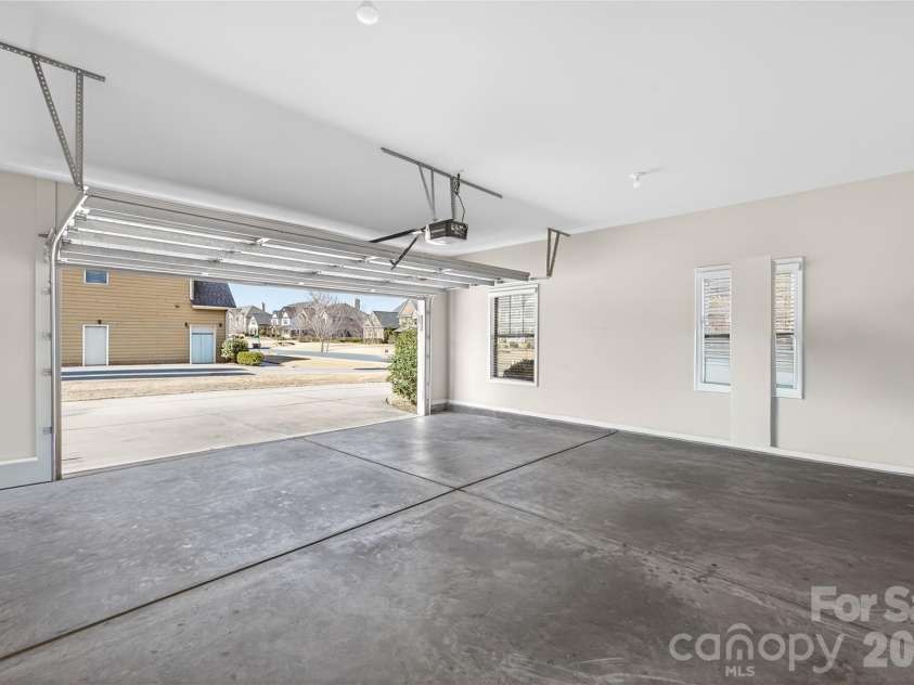 5103 Brynmar Drive, Waxhaw, NC 28173.  MLS# CAR4342227, YatesRealty ID 3629. 