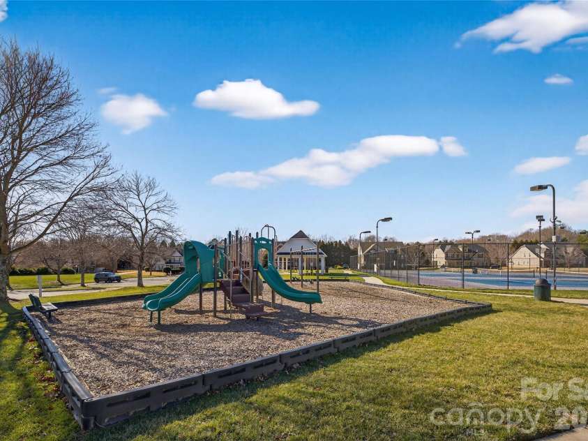 5103 Brynmar Drive, Waxhaw, NC 28173.  MLS# CAR4342227, YatesRealty ID 3629. 