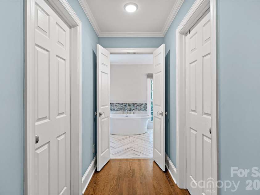 3221 Lazy Branch Road, Charlotte, NC 28270.  MLS# CAR4395496, YatesRealty ID 36290. Primary bath