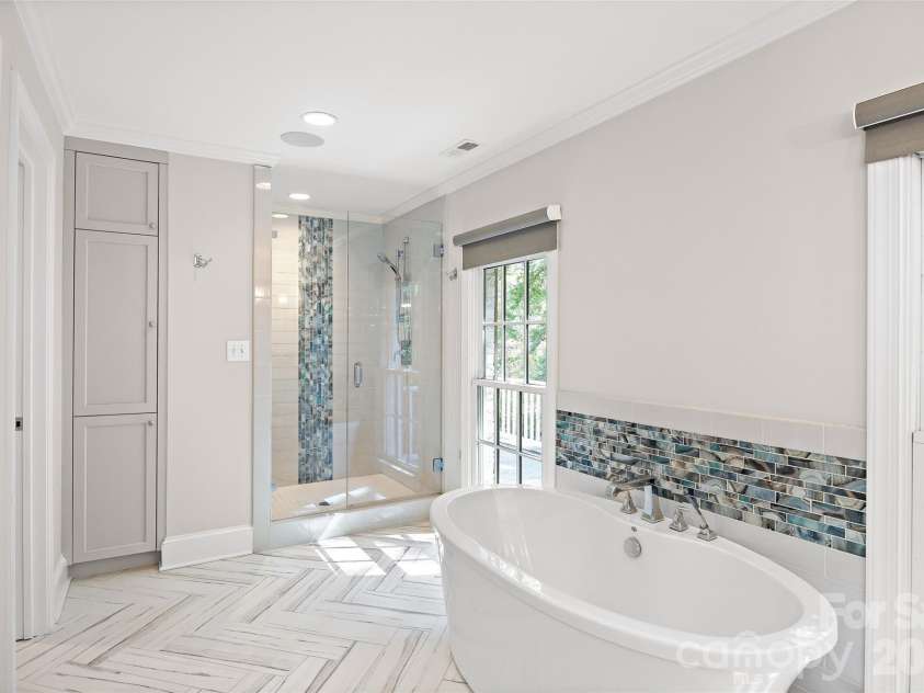 3221 Lazy Branch Road, Charlotte, NC 28270.  MLS# CAR4395496, YatesRealty ID 36290. Primary bathroom