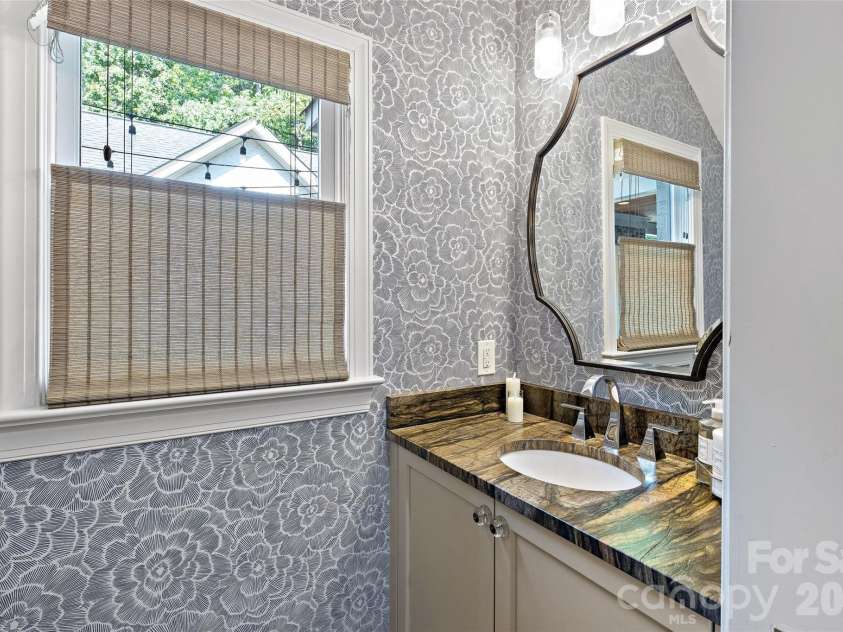 3221 Lazy Branch Road, Charlotte, NC 28270.  MLS# CAR4395496, YatesRealty ID 36290. Secondary Bath