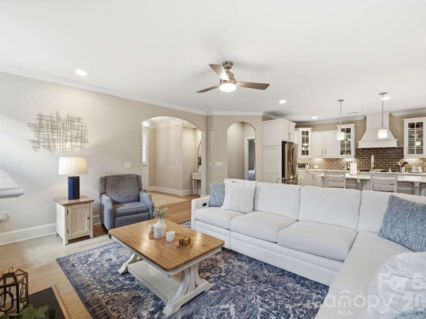 5012 Vita Way, Belmont, NC 28012.  MLS# CAR4399642, YatesRealty ID 36291. 