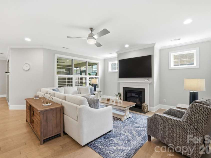 5012 Vita Way, Belmont, NC 28012.  MLS# CAR4399642, YatesRealty ID 36291. 