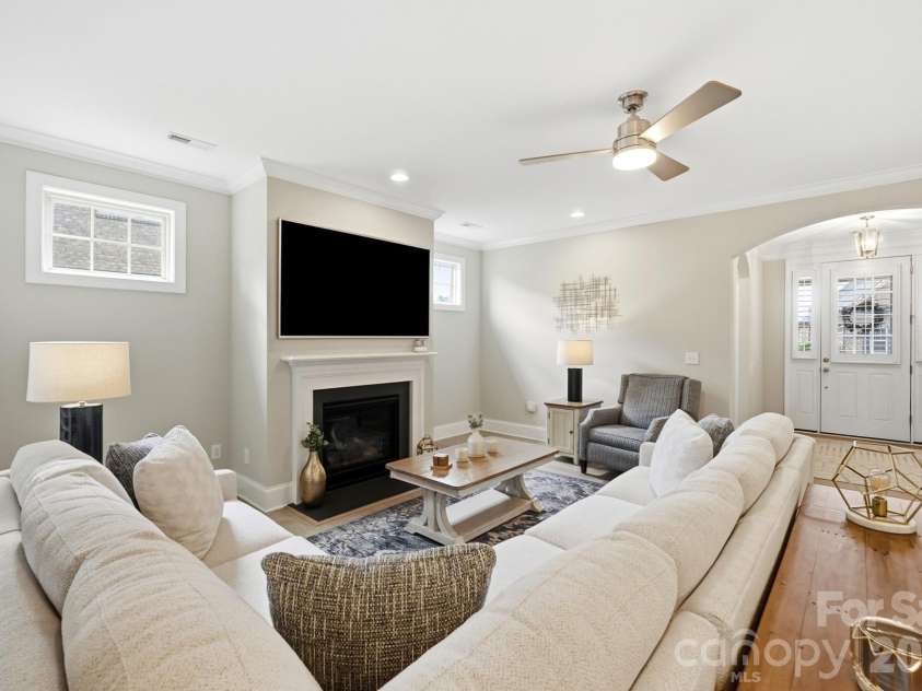 5012 Vita Way, Belmont, NC 28012.  MLS# CAR4399642, YatesRealty ID 36291. 