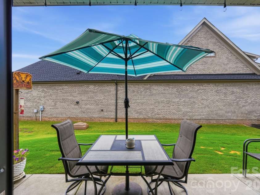 5012 Vita Way, Belmont, NC 28012.  MLS# CAR4399642, YatesRealty ID 36291. 