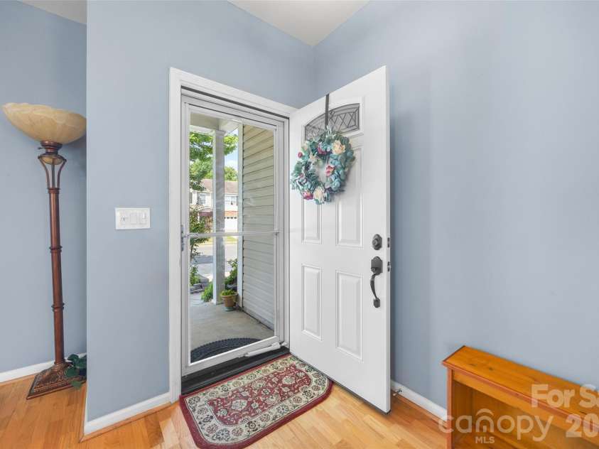 2025 Savannah Hills Drive, Matthews, NC 28105.  MLS# CAR4400485, YatesRealty ID 36293. 