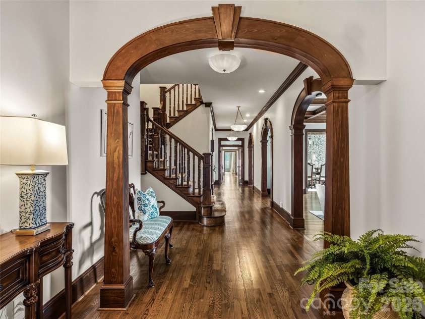 21 Ebby Ridge, Fairview, NC 28730.  MLS# CAR4370443, YatesRealty ID 36295. 
