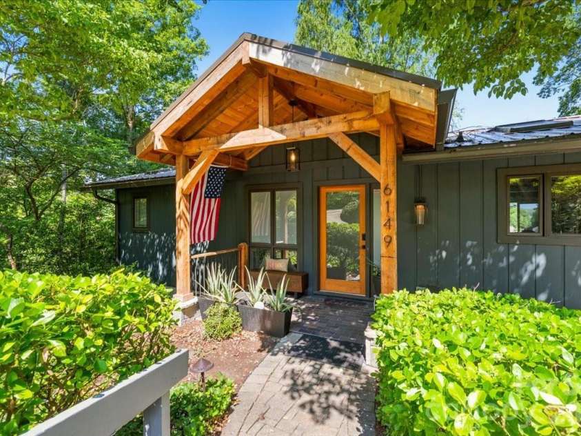 6149 Shore Drive, Nebo, NC 28761.  MLS# CAR4401444, YatesRealty ID 36297. 