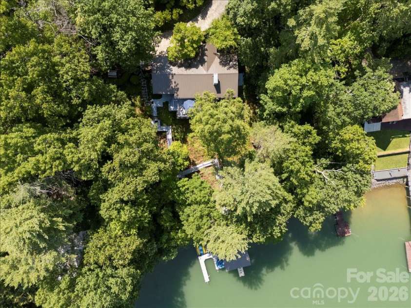 6149 Shore Drive, Nebo, NC 28761.  MLS# CAR4401444, YatesRealty ID 36297. 