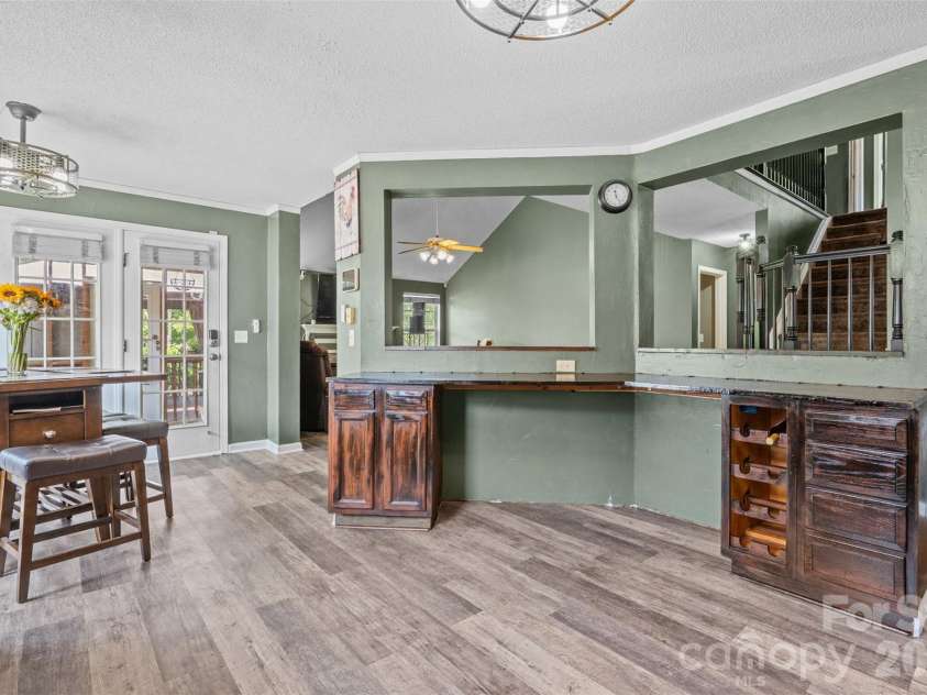 114 Kingston Forest Drive, Irmo, SC 29063.  MLS# CAR4402791, YatesRealty ID 36299. 