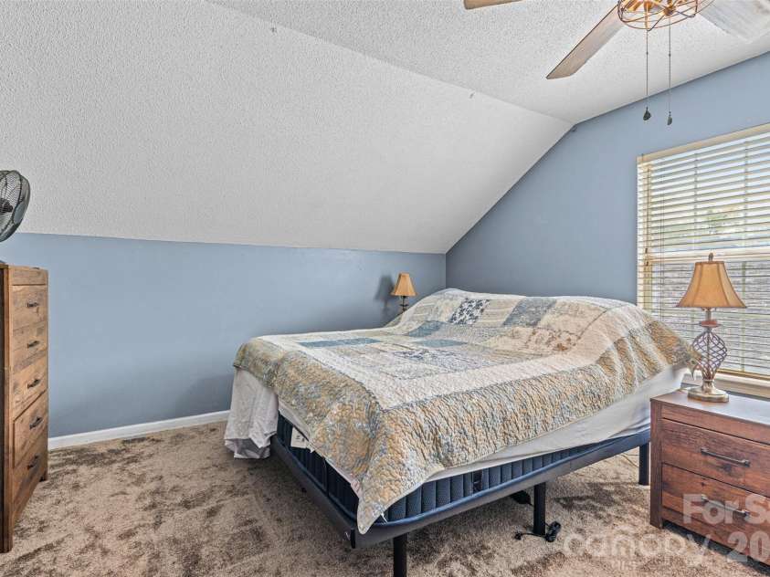 114 Kingston Forest Drive, Irmo, SC 29063.  MLS# CAR4402791, YatesRealty ID 36299. 