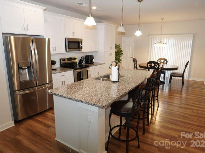 1028 Sharon Towns Drive, Charlotte, NC 28210.  MLS# CAR4212883, YatesRealty ID 363. 