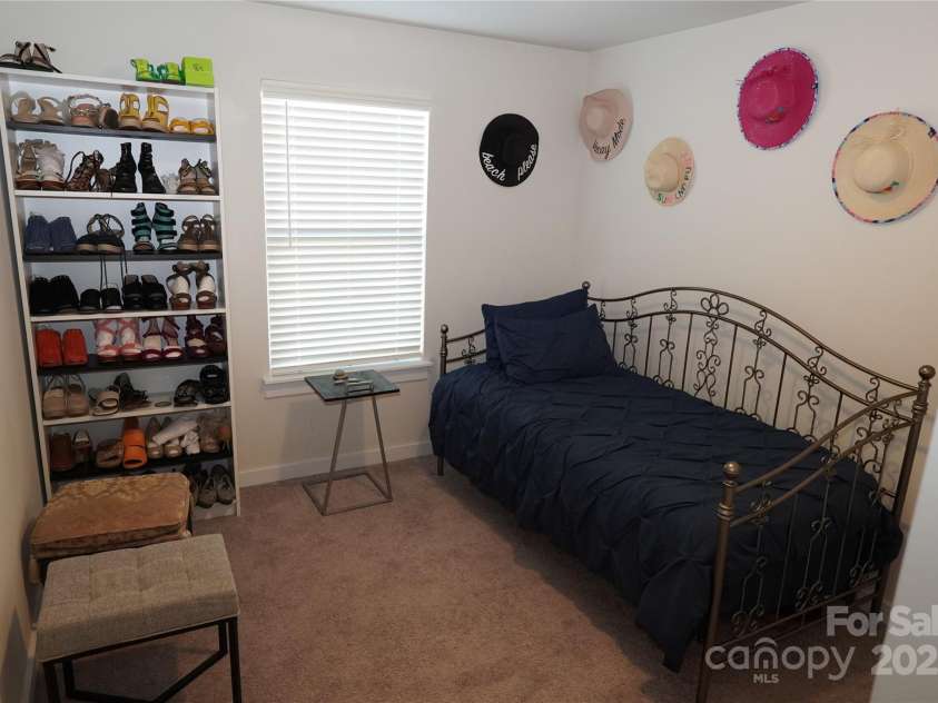 1028 Sharon Towns Drive, Charlotte, NC 28210.  MLS# CAR4212883, YatesRealty ID 363. 