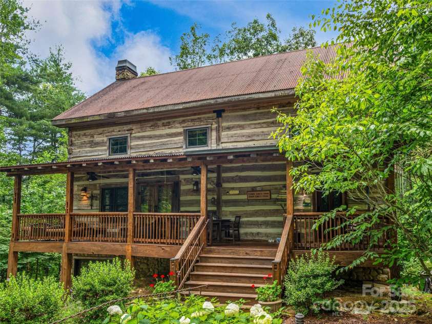 69 Dogwood Branch Lane, Zirconia, NC 28790.  MLS# CAR4310919, YatesRealty ID 363. 