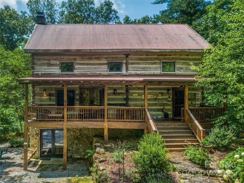 69 Dogwood Branch Lane, Zirconia, NC 28790.  MLS# CAR4310919, YatesRealty ID 363. 