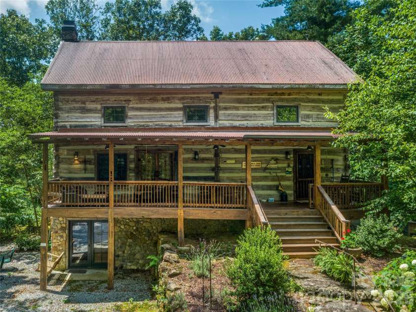 69 Dogwood Branch Lane, Zirconia, NC 28790.  MLS# CAR4310919, YatesRealty ID 363. 
