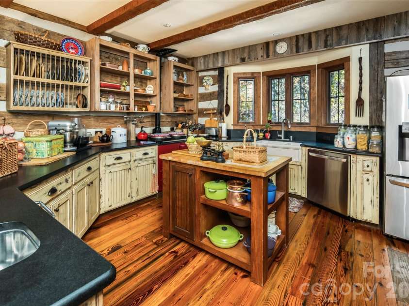 69 Dogwood Branch Lane, Zirconia, NC 28790.  MLS# CAR4310919, YatesRealty ID 363. 