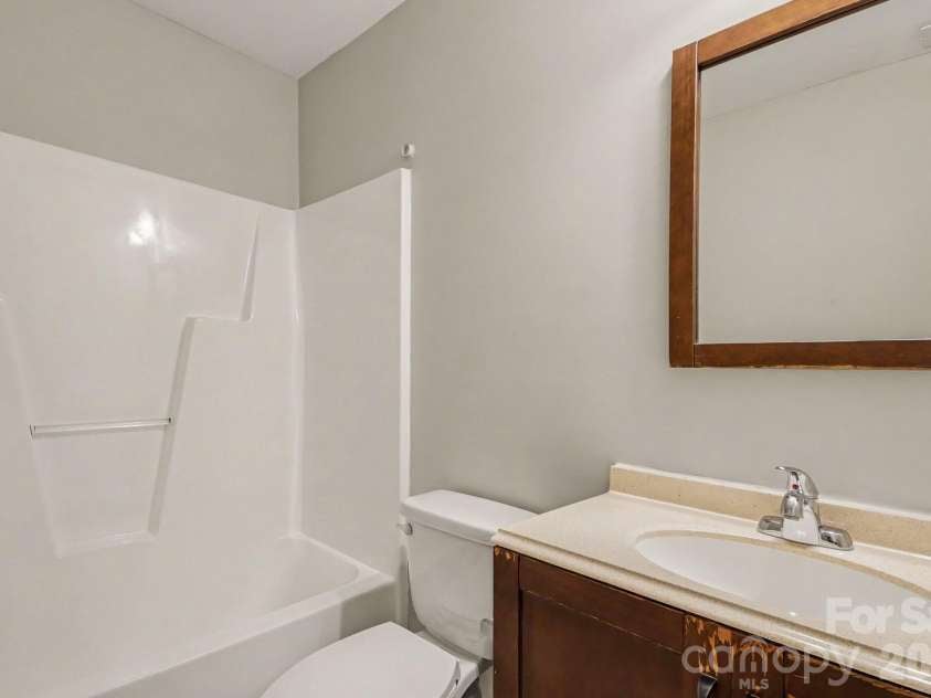 257 Periwinkle Street, Lincolnton, NC 28092.  MLS# CAR4402113, YatesRealty ID 36300. 