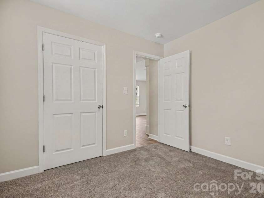 257 Periwinkle Street, Lincolnton, NC 28092.  MLS# CAR4402113, YatesRealty ID 36300. 