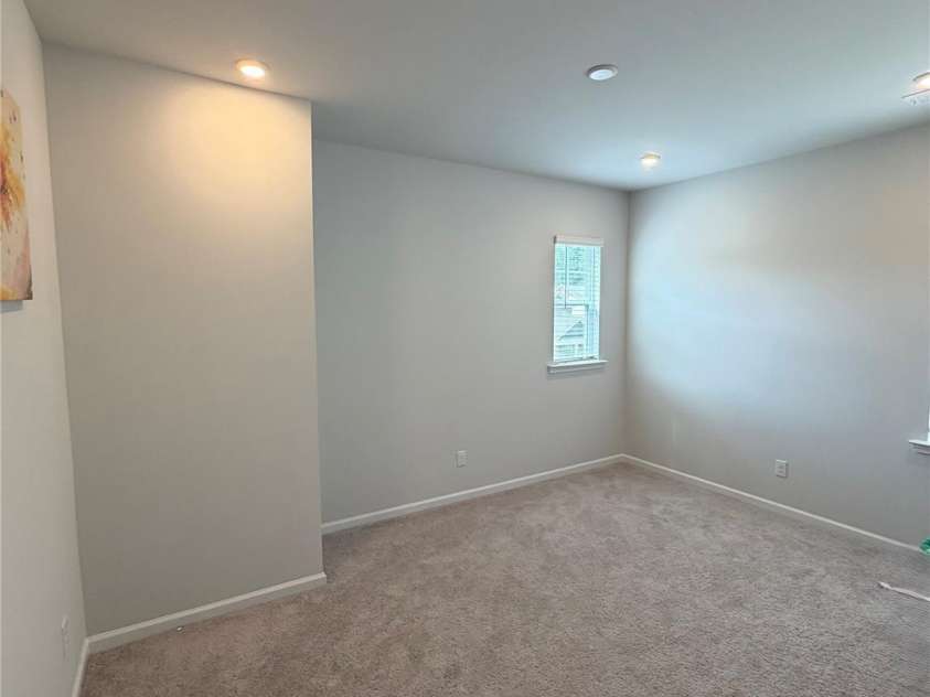 5002 Kinsbridge Drive, Mint Hill, NC 28227.  MLS# CAR4403063, YatesRealty ID 36303. 