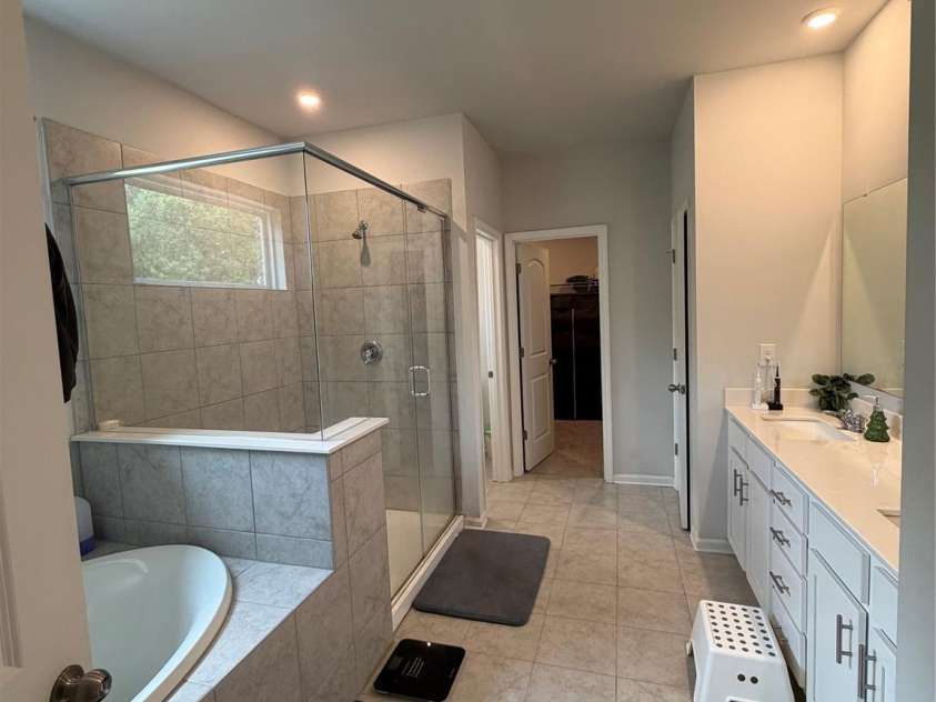 5002 Kinsbridge Drive, Mint Hill, NC 28227.  MLS# CAR4403063, YatesRealty ID 36303. 