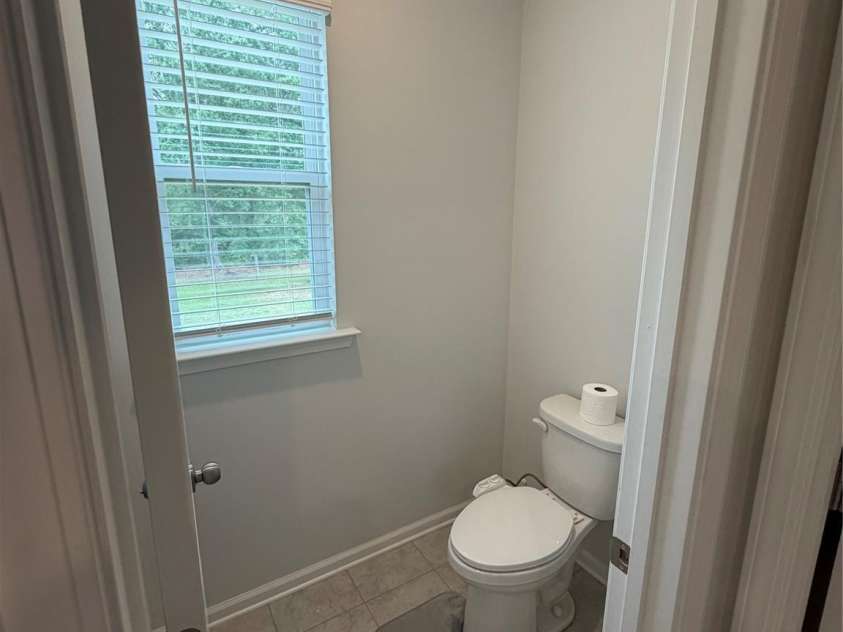 5002 Kinsbridge Drive, Mint Hill, NC 28227.  MLS# CAR4403063, YatesRealty ID 36303. 