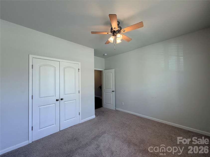 5002 Kinsbridge Drive, Mint Hill, NC 28227.  MLS# CAR4403063, YatesRealty ID 36303. 