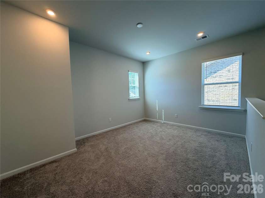 5002 Kinsbridge Drive, Mint Hill, NC 28227.  MLS# CAR4403063, YatesRealty ID 36303. 
