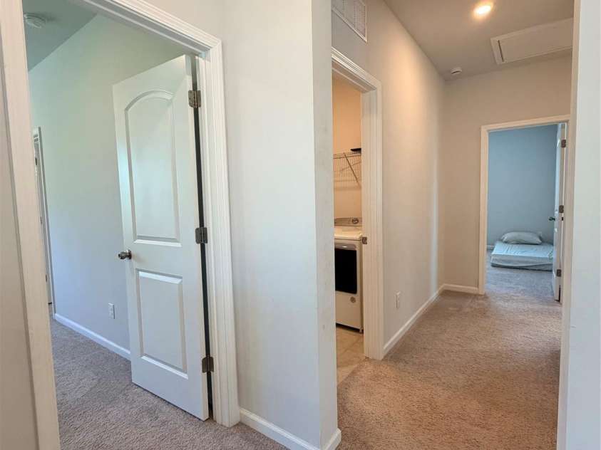 5002 Kinsbridge Drive, Mint Hill, NC 28227.  MLS# CAR4403063, YatesRealty ID 36303. 