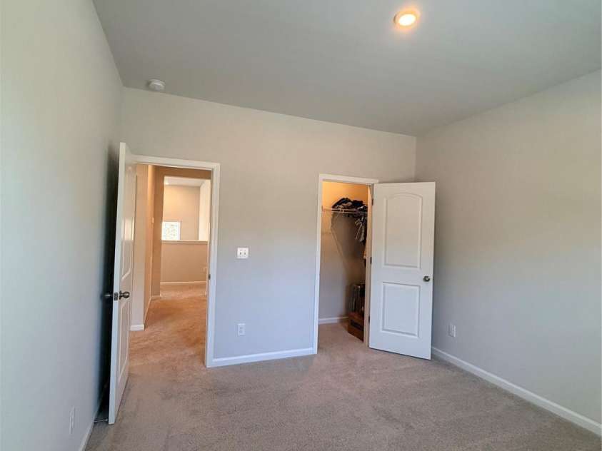 5002 Kinsbridge Drive, Mint Hill, NC 28227.  MLS# CAR4403063, YatesRealty ID 36303. 