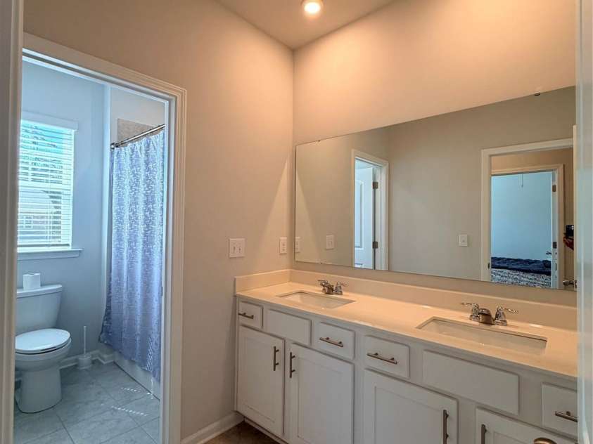 5002 Kinsbridge Drive, Mint Hill, NC 28227.  MLS# CAR4403063, YatesRealty ID 36303. 