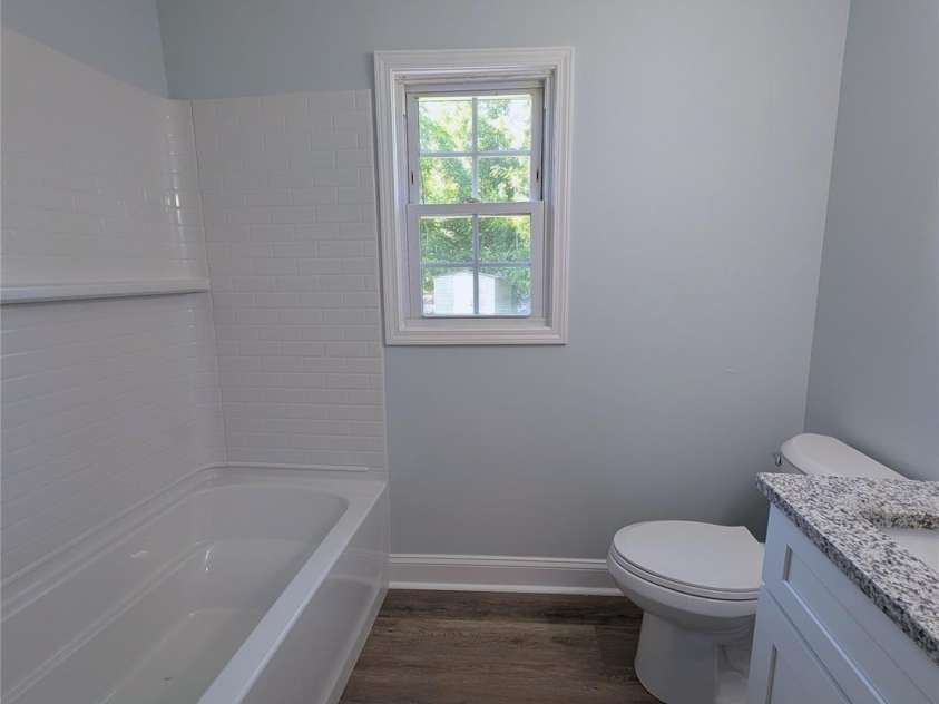 9207 Elgin Drive, Charlotte, NC 28214.  MLS# CAR4401691, YatesRealty ID 36306. 
