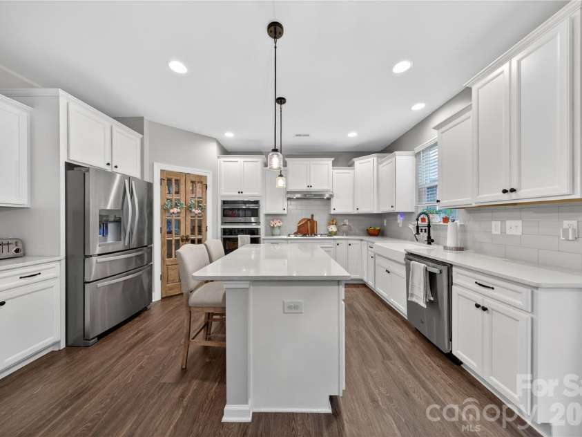 3022 Eagle Ridge Lane, Indian Trail, NC 28079.  MLS# CAR4386492, YatesRealty ID 36307. Kitchen
