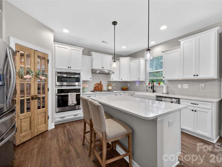 3022 Eagle Ridge Lane, Indian Trail, NC 28079.  MLS# CAR4386492, YatesRealty ID 36307. Kitchen