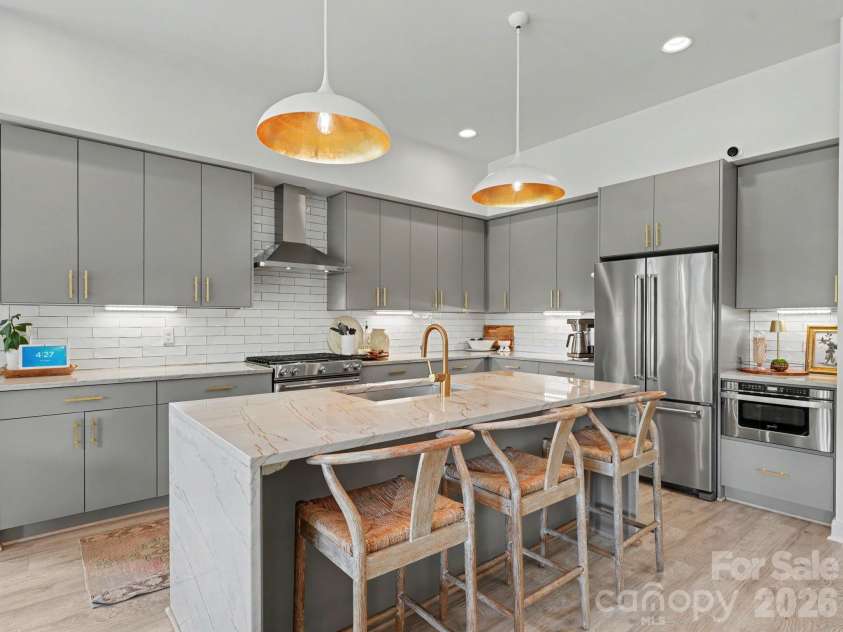 1314 Levy Way, Charlotte, NC 28205.  MLS# CAR4400301, YatesRealty ID 36308. 