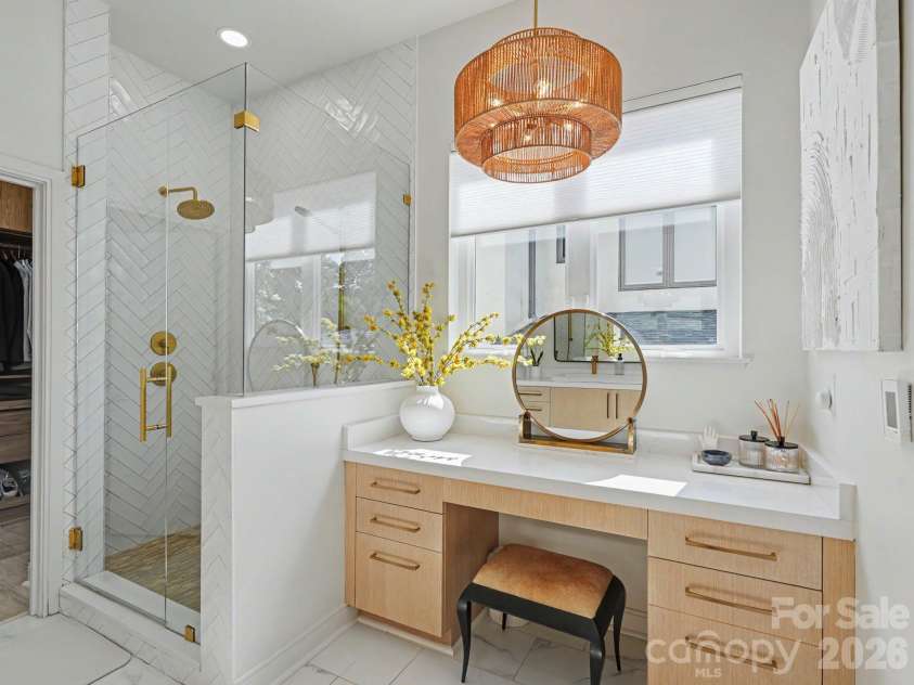 1314 Levy Way, Charlotte, NC 28205.  MLS# CAR4400301, YatesRealty ID 36308. 