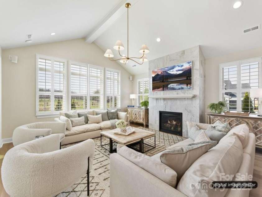 2013 Garden View Lane, Weddington, NC 28104.  MLS# CAR4234729, YatesRealty ID 3631. Vaulted Great Room!  