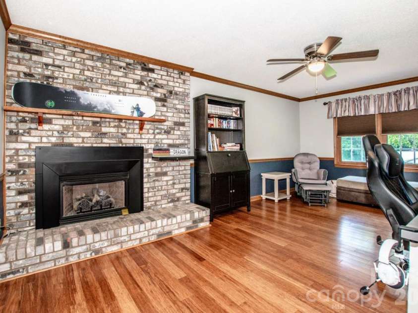 734 Willow Lane, Harrisburg, NC 28075.  MLS# CAR4401220, YatesRealty ID 36311. Formal living room/flex space on main floor