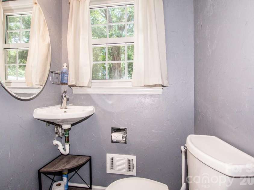 734 Willow Lane, Harrisburg, NC 28075.  MLS# CAR4401220, YatesRealty ID 36311. Powder Room main floor