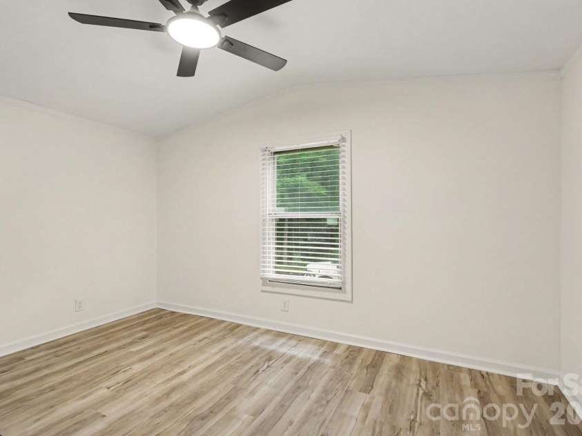 705 Loflin Road, Denton, NC 27239.  MLS# CAR4397453, YatesRealty ID 36314. 