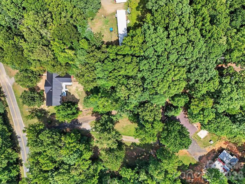 705 Loflin Road, Denton, NC 27239.  MLS# CAR4397453, YatesRealty ID 36314. 
