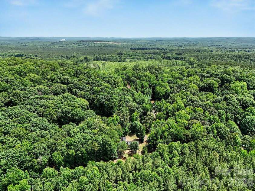 705 Loflin Road, Denton, NC 27239.  MLS# CAR4397453, YatesRealty ID 36314. 