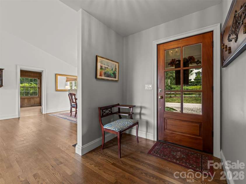 30 White Oak Road, Asheville, NC 28803.  MLS# CAR4401241, YatesRealty ID 36315. 