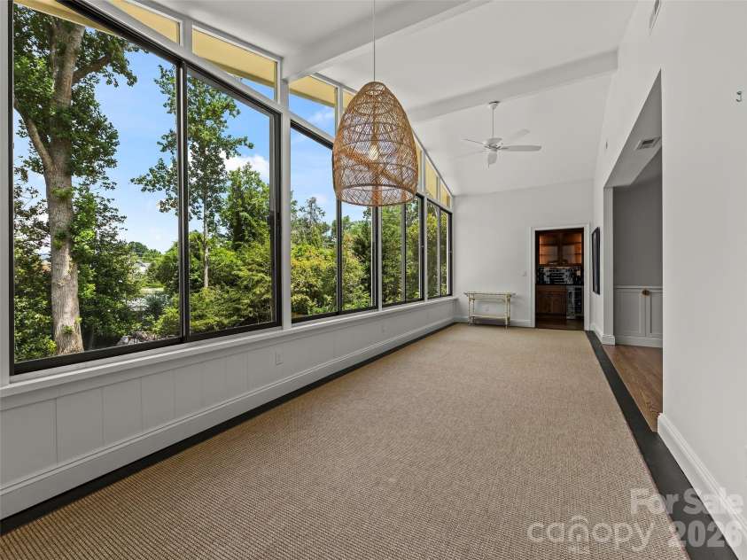 30 White Oak Road, Asheville, NC 28803.  MLS# CAR4401241, YatesRealty ID 36315. 