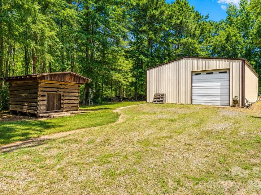 1347 Killian Road, Stanley, NC 28164.  MLS# CAR4397694, YatesRealty ID 36318. Large shed