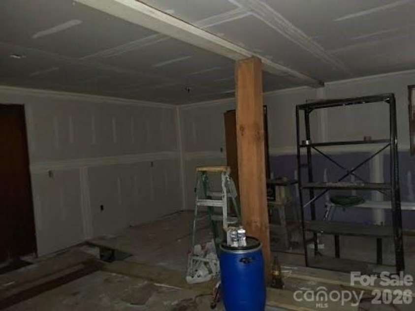 617 Barkers Creek Road, Whittier, NC 28789.  MLS# CAR4340564, YatesRealty ID 3632. 