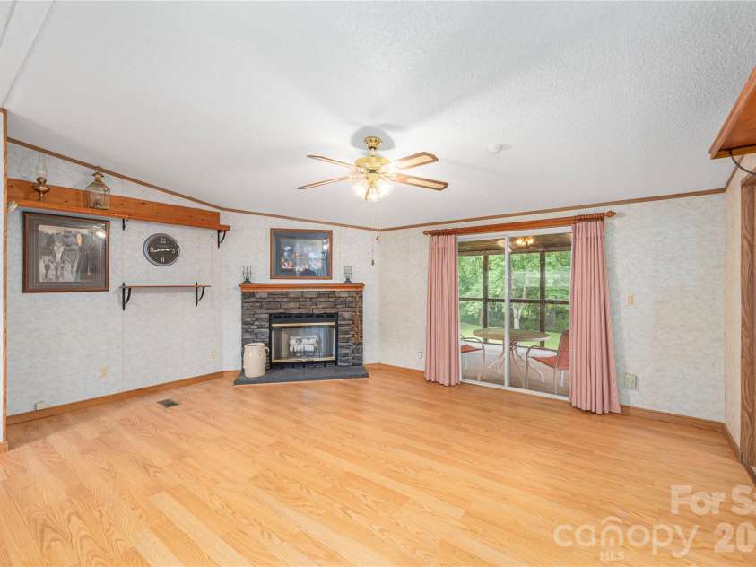 992 Brickyard Road, Horse Shoe, NC 28742.  MLS# CAR4399067, YatesRealty ID 36320. 