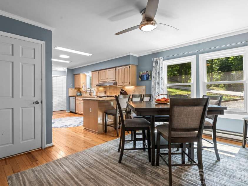 9081 Pittmans Gap Road, Newland, NC 28657.  MLS# CAR4402274, YatesRealty ID 36321. 